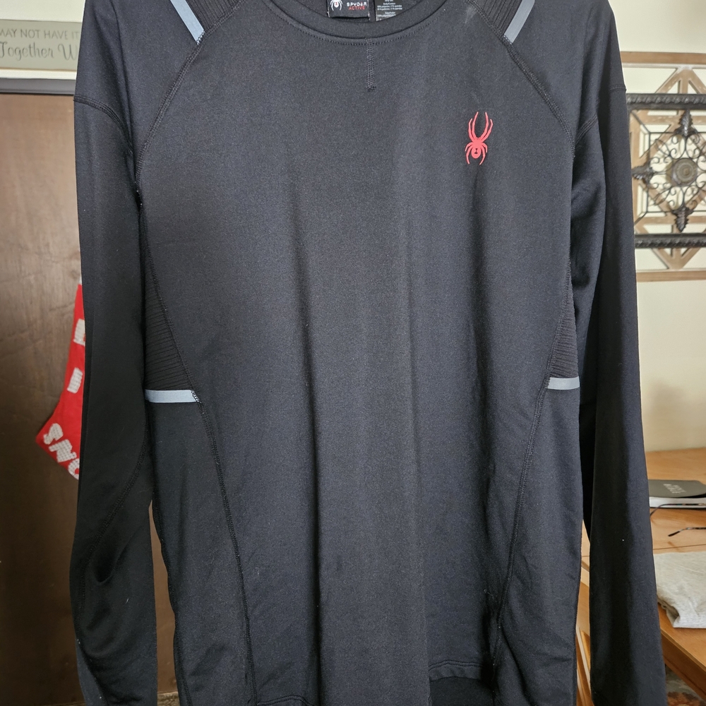 Spyder Men's Black and Gray Long Sleeve Tee